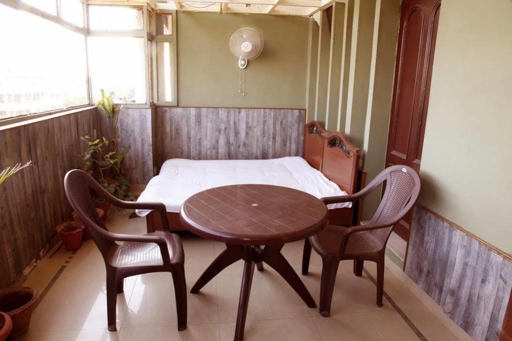 Treebo Trend Corporate Inn Chandigarh Chandīgarh Exterior foto