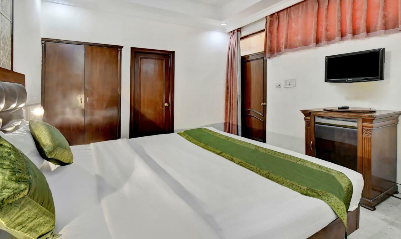 Treebo Trend Corporate Inn Chandigarh Chandīgarh Exterior foto