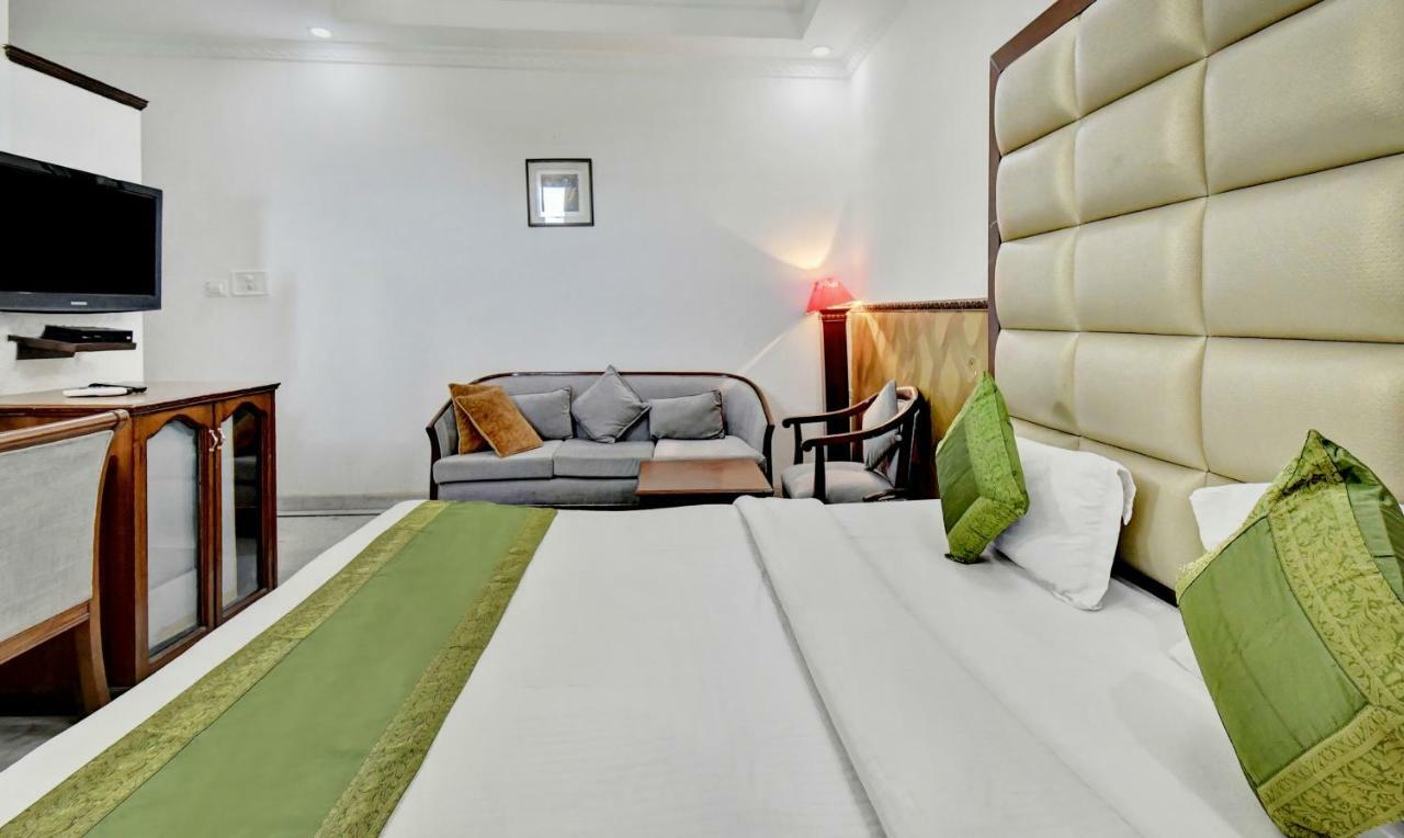 Treebo Trend Corporate Inn Chandigarh Chandīgarh Exterior foto